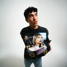 Load image into Gallery viewer, TAYLOR SWIFT T-Shirt
